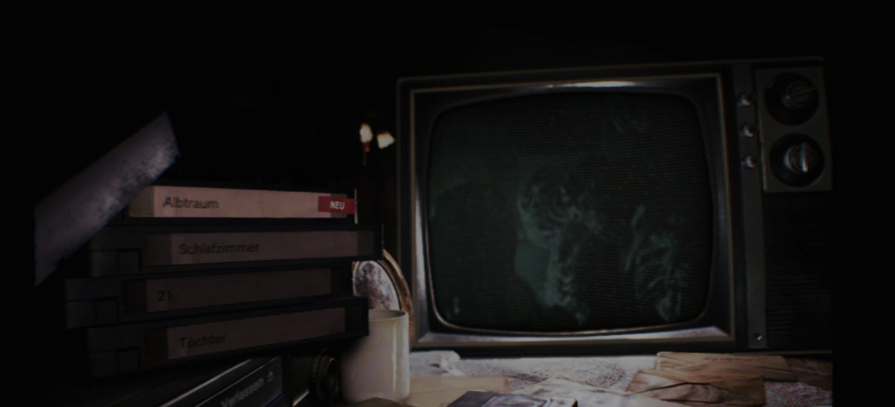 Resident Evil 7: Verbotenes Filmmaterial 1: Exklusive ...