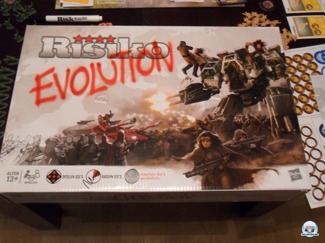 Risiko Evolution ist für knapp 50 Euro beim Heidelberger Spielverlag erschienen.