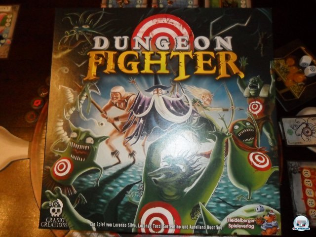 Dungeon Fighter ist im März auf Deutsch erschienen, für bis zu sechs Spieler geeignet und kostet knapp 30 Euro.