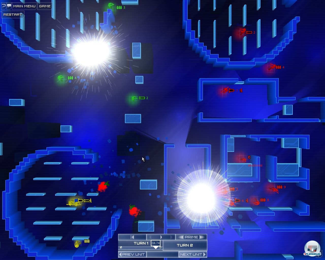 Blau ist die Farbe des Spiels: Im unterkühlten Ambiente entwickeln sich heiße Gefechte.
